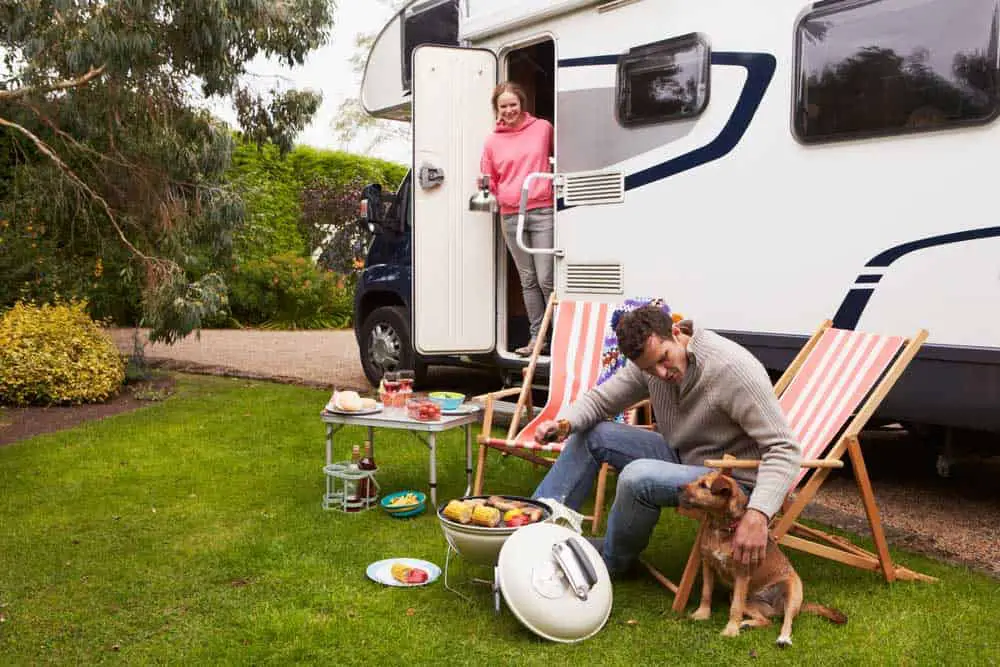 Starlink has an RV internet package that you can pause. 